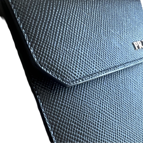Prada Saffiano slim pouch - Picture 5 of 8
